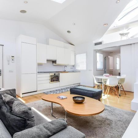 Apartament Atico Reformado En Anton Martin Madryt Zewnętrze zdjęcie