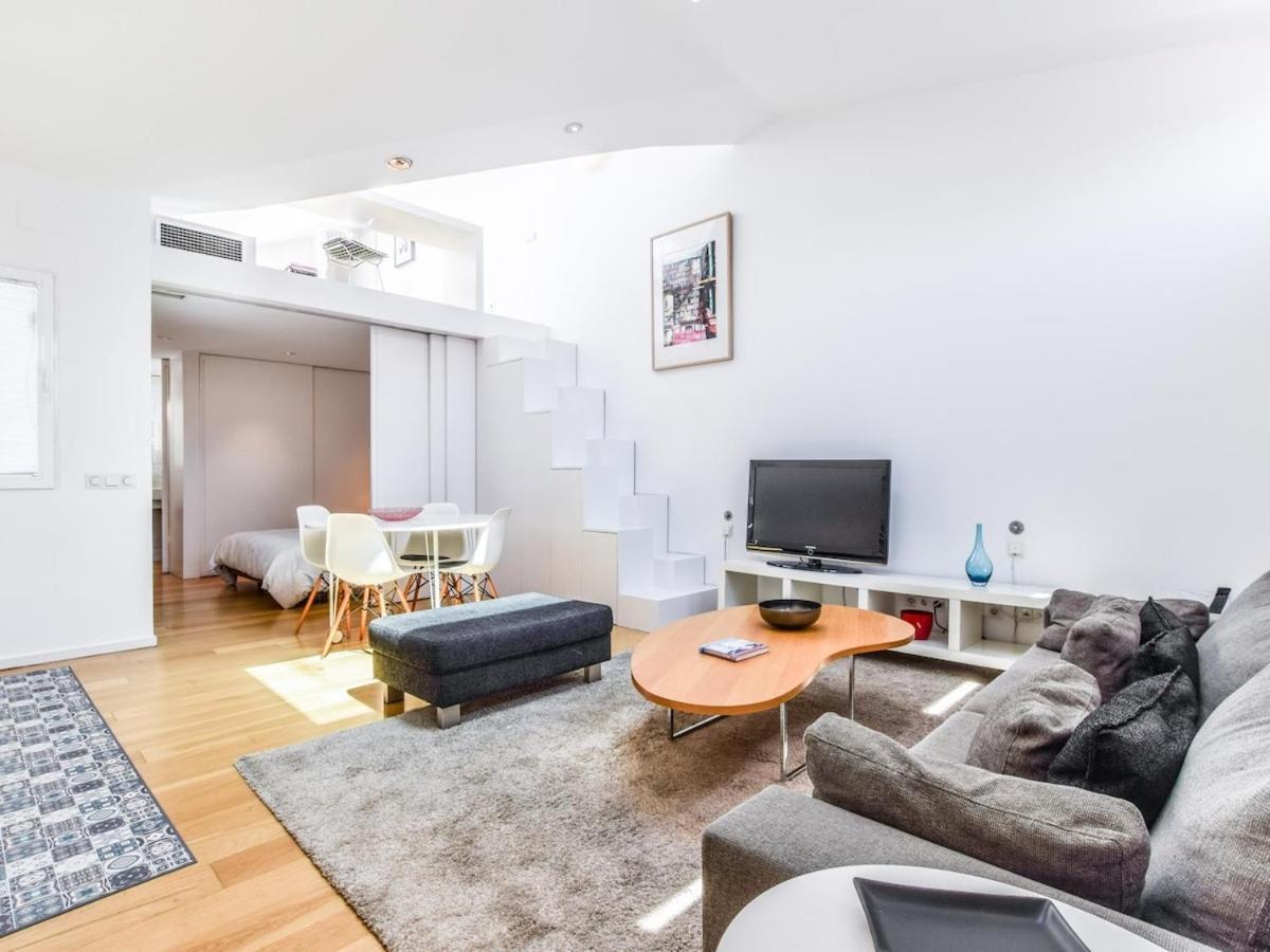 Apartament Atico Reformado En Anton Martin Madryt Zewnętrze zdjęcie